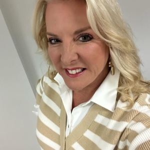 HSN Host Suzanne Runyan Marks Last Shift at Florida Studios Before Pennsylvania Move