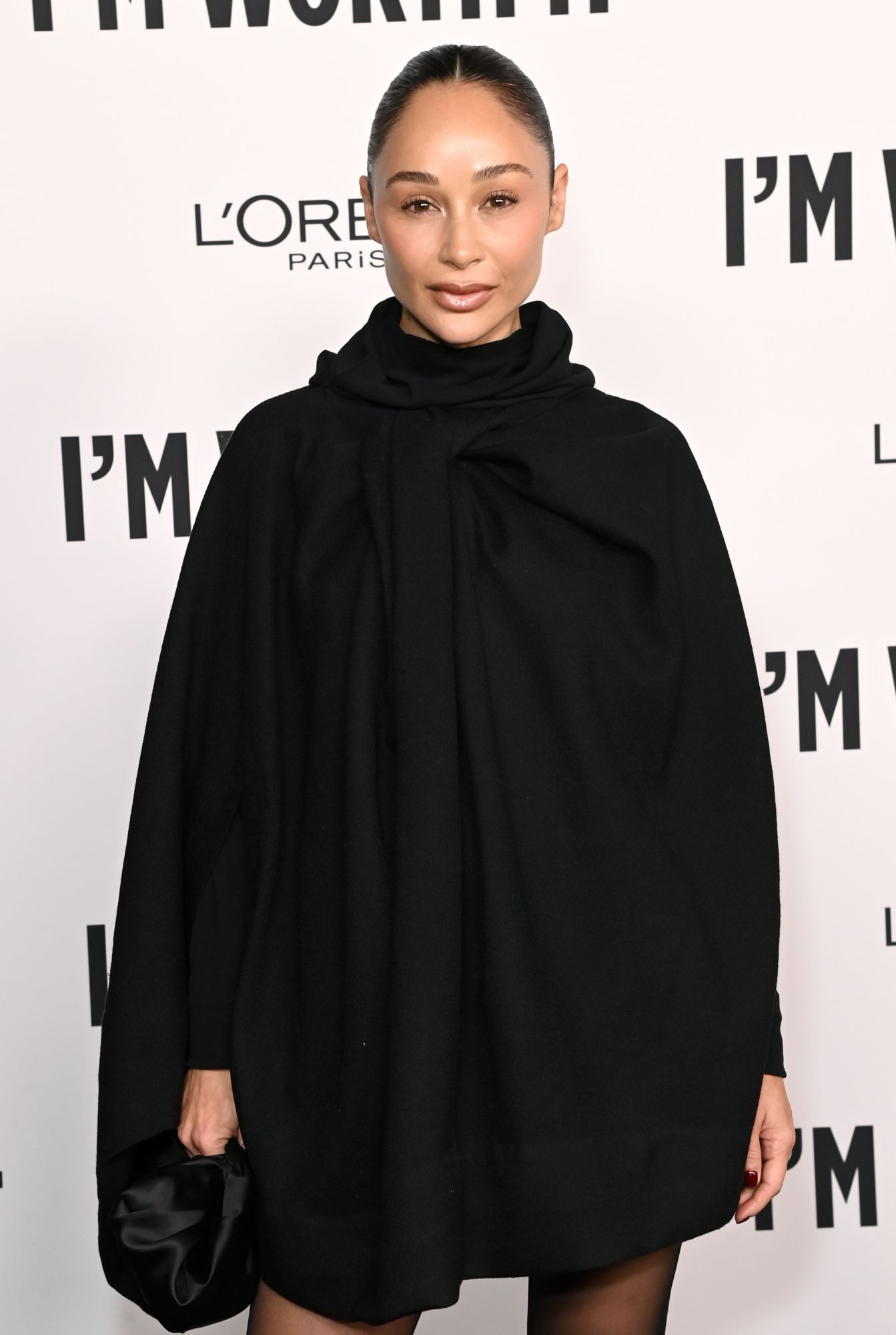 Cara Santana Bio Pic