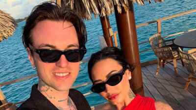 Demi-Lovato-Honeymoon