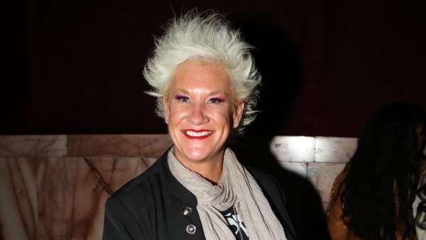 Anne-Burrell-Improv-Show