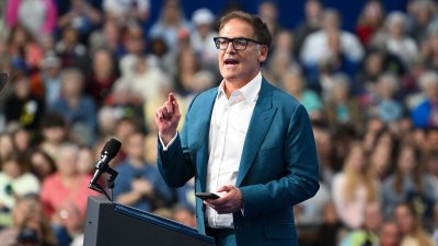 GettyImages-2178242468 Mark Cuban.jpg