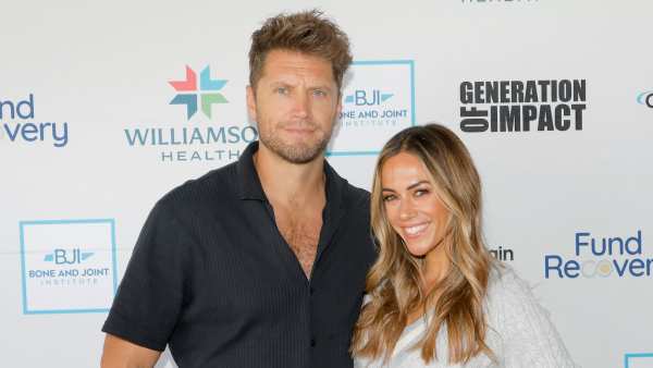 GettyImages-2182576300-Allan-Russell-Jana-Kramer