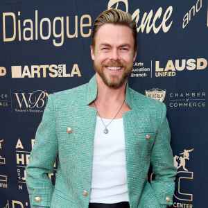 Derek Hough Teases Taylor and Tay Lautner 'Might Actually Happen' on 'DWTS'