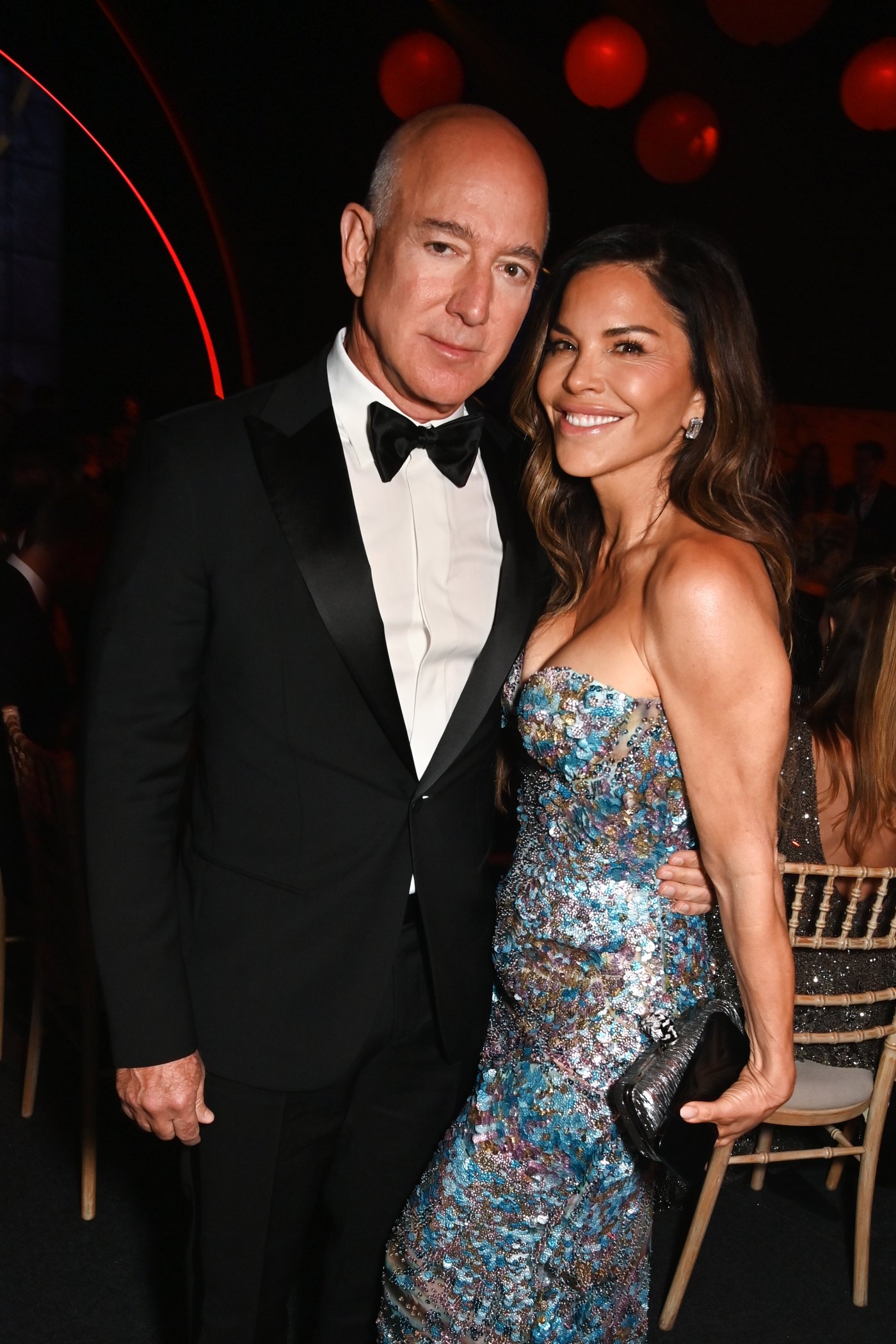 Jeff Bezos, Lauren Sanchez Throw Pre-Wedding Foam Party on $500M Yacht ...