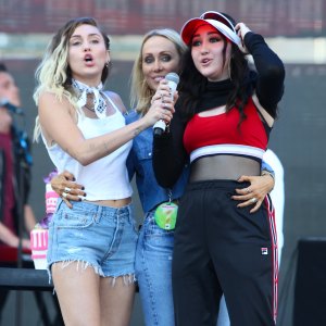 GettyImages-682850908 tish cyrus on miley and noahs relationships