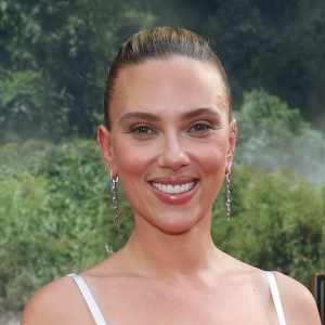 GettyImages-ScarJoJurassicWorld.jpg