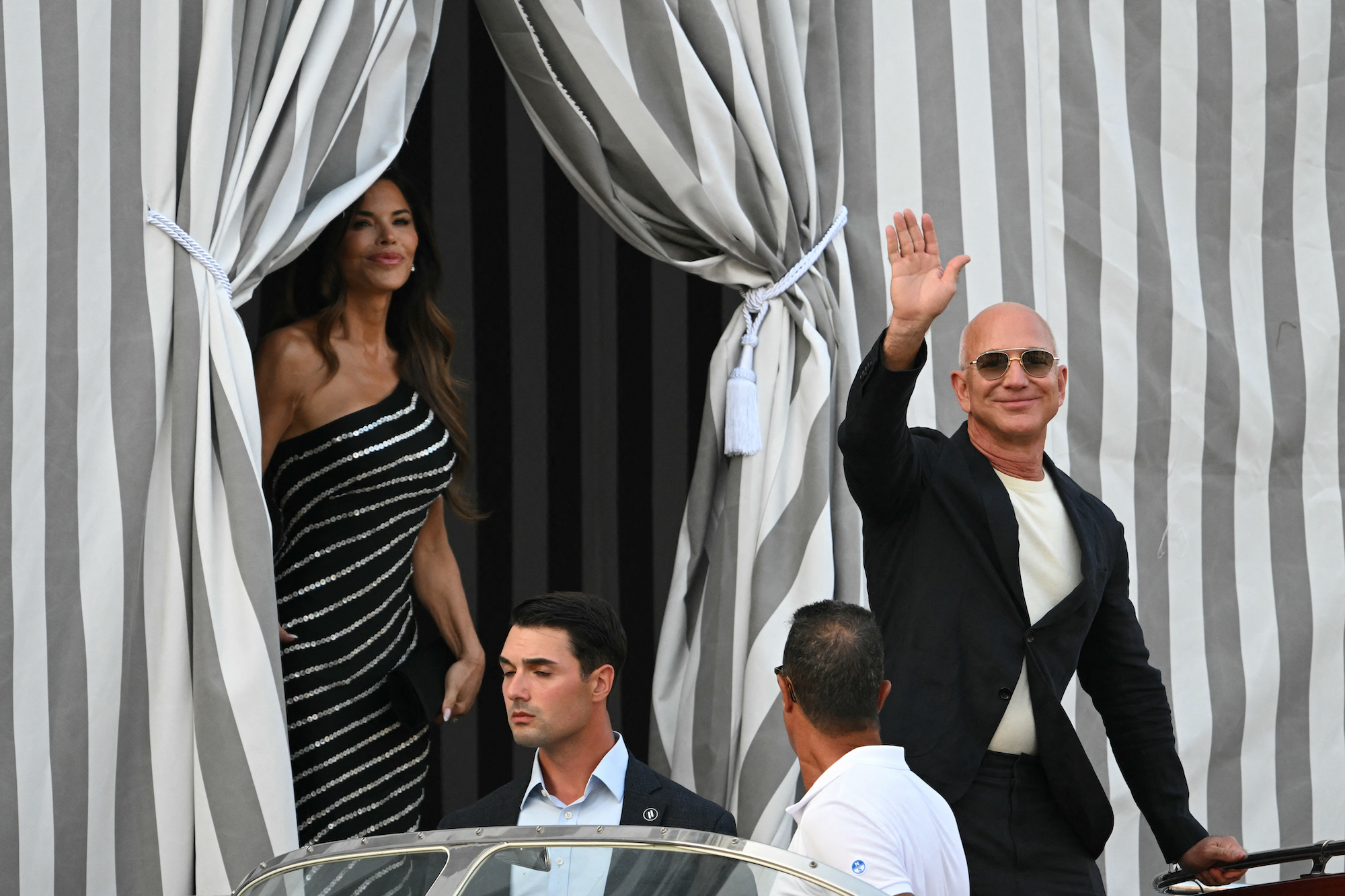 Jeff-Bezos-and-Lauren-Sanchez-GettyImages-2221367365