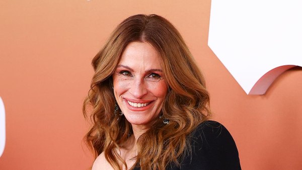 Julia Roberts Shares Rare Photo of Son Henry to Celebrate His 18th Birthday 016