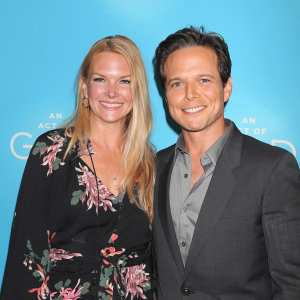 Kelley Wolf Shares Lengthy Message About Her Kids Billy Bush and Her Hospitalization instar45516552