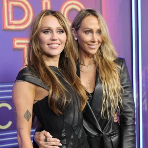 Miley-and-Tish-Cyrus-GettyImages-2199696940