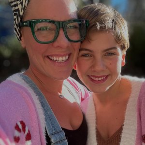 Pinks Daughter Show off Her Own Talent While Watching the Tonys1
