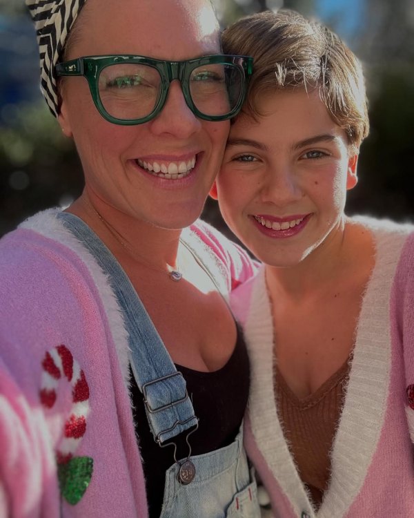 Mom Pink Pink’s Daughter Show Off Own Talent While Watching the Tonys | Us Weekly