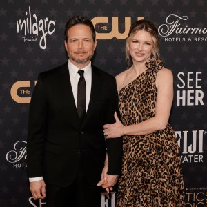 Scott-and-Kelley-Wolf-GettyImages-1456648956