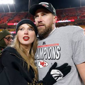 Taylor Swift Referenced Travis Kelce at Hospital Visit Feature