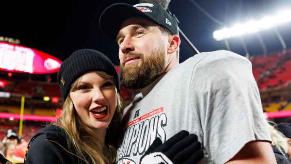 Taylor Swift and Travis Kelce Hold Hands While Leaving NYC Restaurant