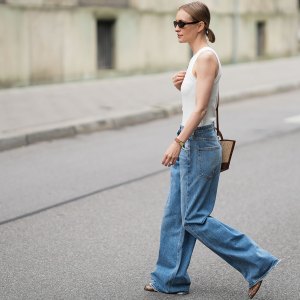 The Perfect Baggy Jeans For Petite Women Do Exist — And They’re Under $60 At Nordstrom Rack