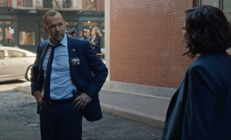 Donnie Wahlberg On If Blue Bloods Tom Selleck Will Be in Boston Blue ...