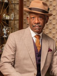 Lennie James in Mr. Loverman