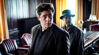 De repente, nenhuma ação Benecio del Toro e Don Chadol