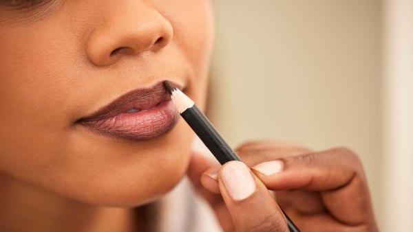 Plumping Lip Liner