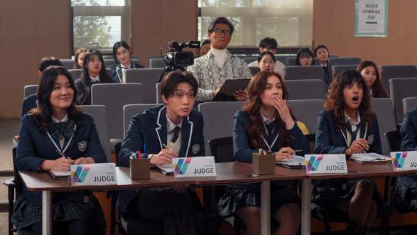 XO, Kitty Cast Change