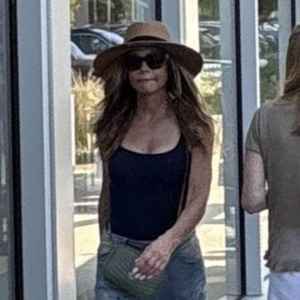 Denise Richards Spotted for 1st Time Since Estranged Husband Aaron Phypers Cheating Claims