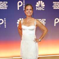 Dylan Dreyer Bio Pic