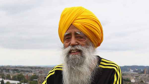 Feature GettyImages-123214221 Fauja Singh