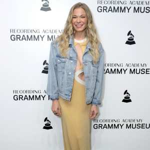 LeAnn Rimes Opens Up About Her Dental Issues From Veneers It Was Awful