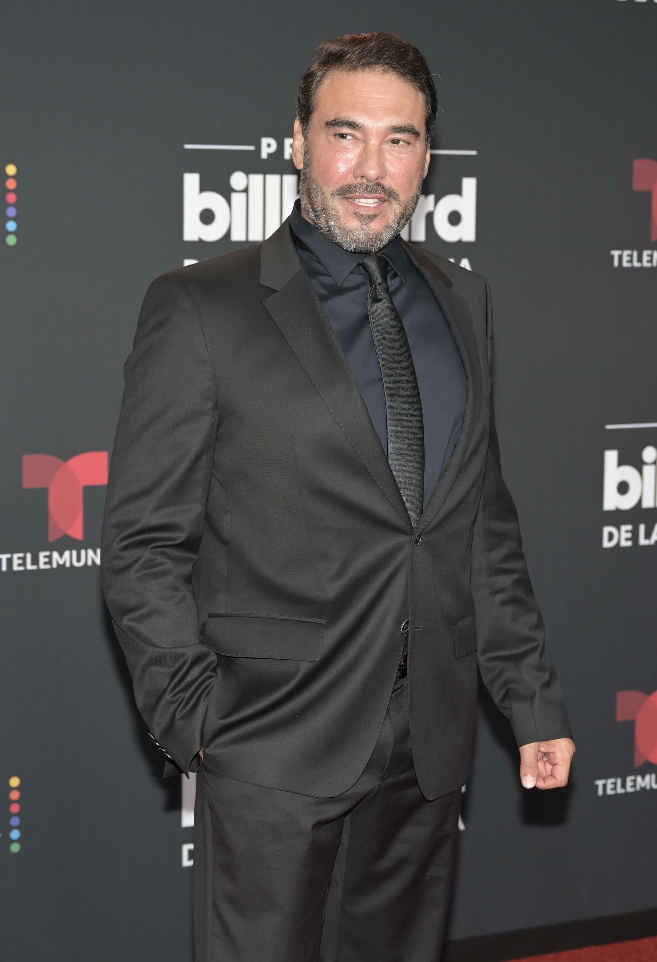 Eduardo Yáñez.