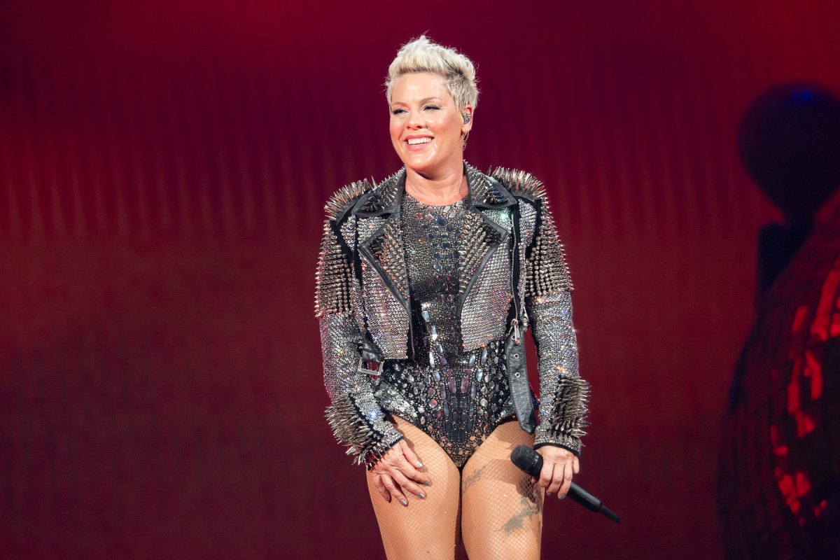 GettyImages-2182774211-Pink-Shares-Rare-Photo-of-Kids-to-Celebrate-Husband-Carey-Harts-Birthday
