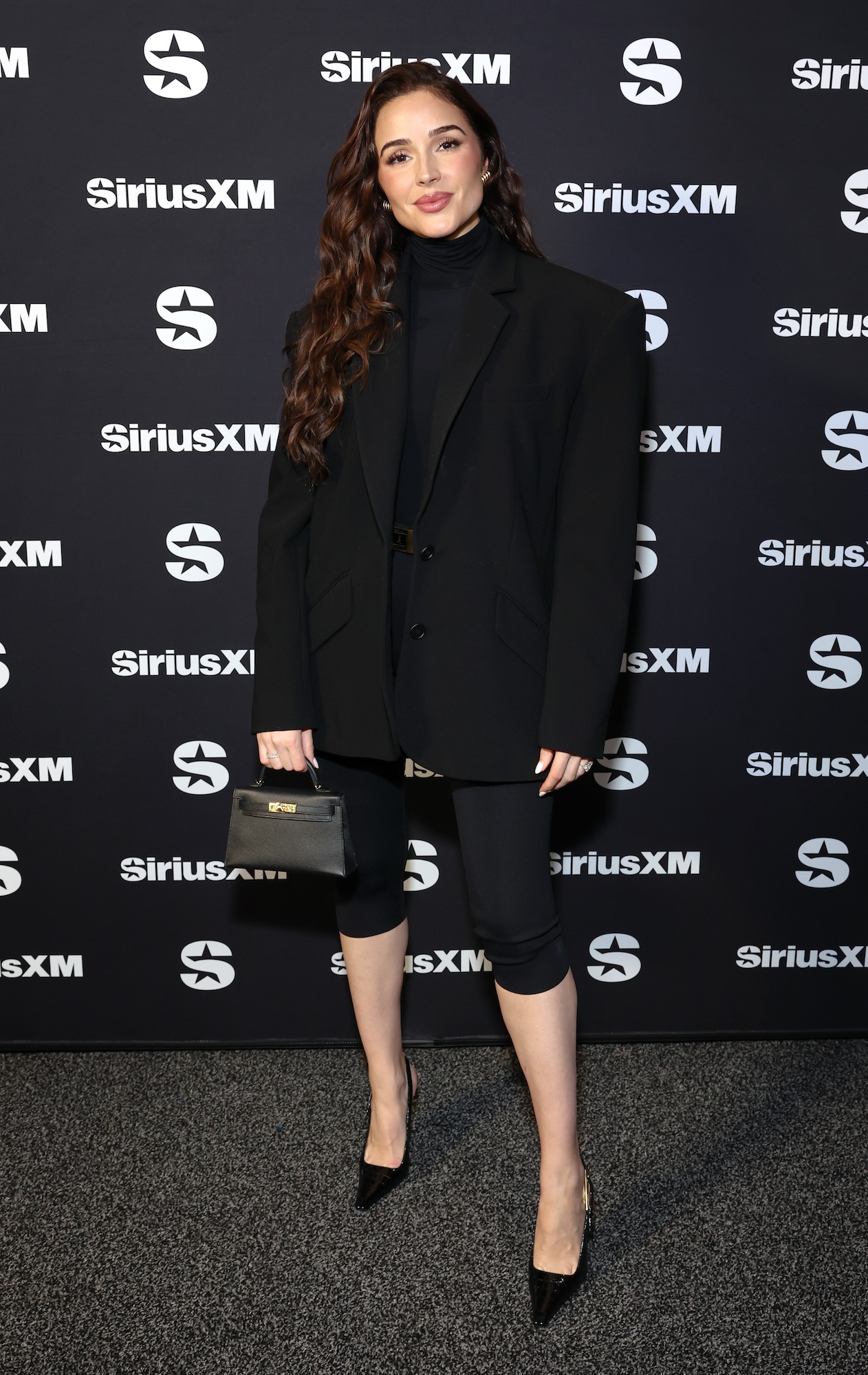 GettyImages-2198048817-Olivia-Culpo-Hospital-Bag
