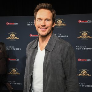 Chris Pratt Compares Stepparenting to Motion Capture Actors