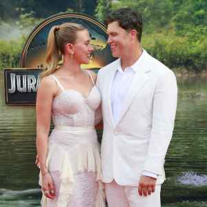 Colin Jost Reacts to Jonathan Bailey Kissing His Wife Scarlett Johansson