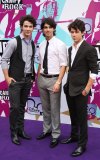 Gettyimages-225838769joe-and-nick-jonas-adlect-on-purity-rings-as-teeenagers.jpg