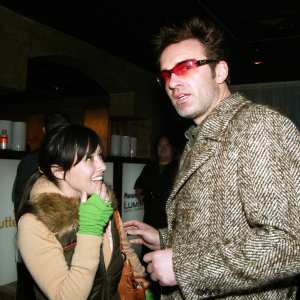GettyImages-452855149 A Look Back at Julian McMahon and Shannen Doherty's Romance After Their Deaths .jpg