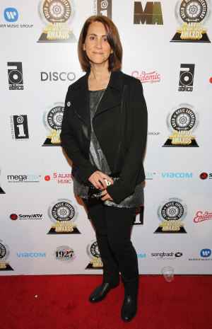 American Idol's Robin Kaye and Husband’s Deaths: What to Know Us Weekly