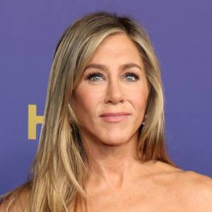 GettyImages-JenniferAnistonEmmyAwards.jpg