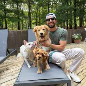 Jason Tartick Discusses Wags and Walks Volunteer Work and Why Future Girlfriend Must Love Dogs IMG_0895