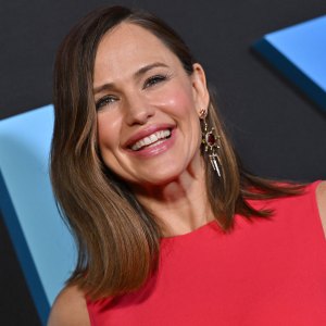 LOS ANGELES, CALIFORNIA - NOVEMBER 29: Jennifer Garner attends the Los Angeles Premiere of Netflix's "Family Switch" at AMC The Grove 14 on November 29, 2023 in Los Angeles, California. (Photo by Axelle/Bauer-Griffin/FilmMagic)