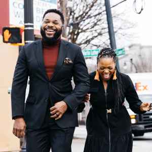 Malcolm Candace Laughing in Street Malcolm Jamal Warner Friend Shares BTS Photos Excl