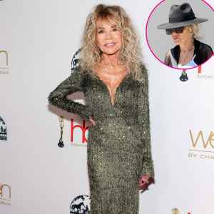 Promo Dyan Cannon 88 Steps Out