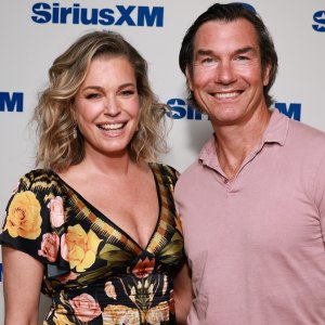 Rebecca Romijn and Jerry OConnell Have Separate Bank Accounts