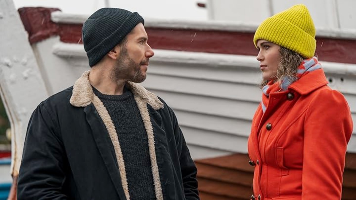 Dónall Ó Héalai and Hannah Brady in Boglands