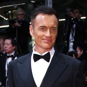 Julian McMahon