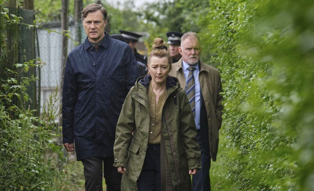 The cast of Sherwood