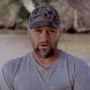 swamp people Junior Edwards Dies as Castmates Pays Tribute-2.jpg