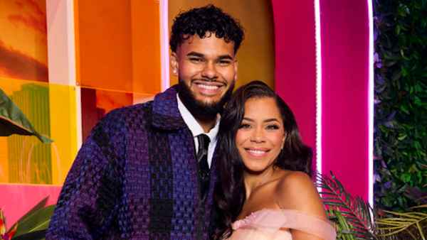 Bryan-and-Amaya-Love-Island-NUP_208277_00109