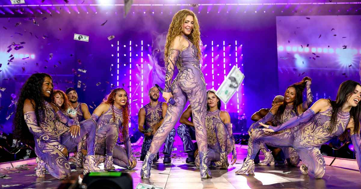 Shakira rompe récords históricos con su gira 'Las Mujeres Ya No Lloran' | Us Weekly