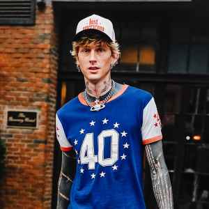 Feature Machine Gun Kelly Says He Only Eats A Couple of Times A Week in Resurfaced Video